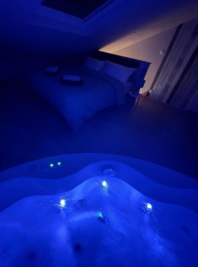 Le Nid D'Amour 2Pers / Wifi / Sauna Houssen المظهر الخارجي الصورة