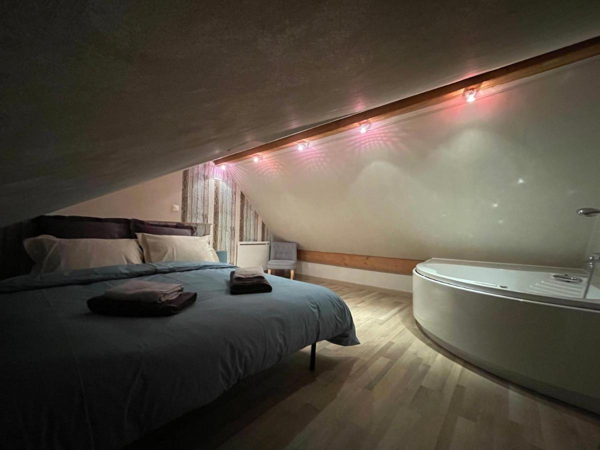 Le Nid D'Amour 2Pers / Wifi / Sauna Houssen المظهر الخارجي الصورة